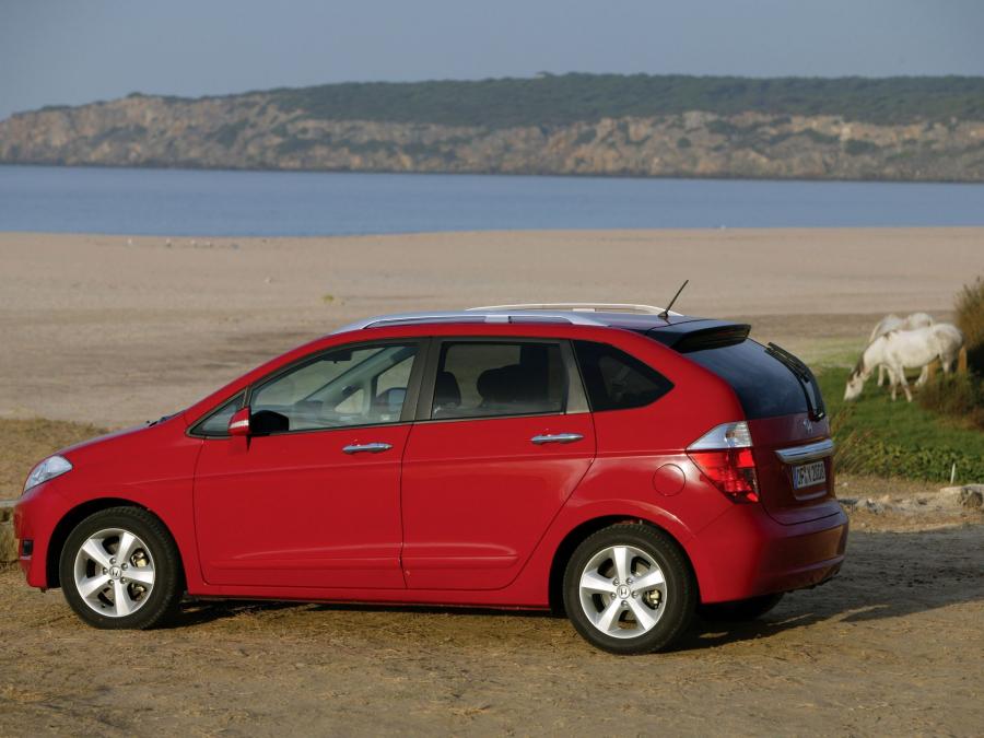  Honda FR-V 2004 года  (фото 5 из 30)